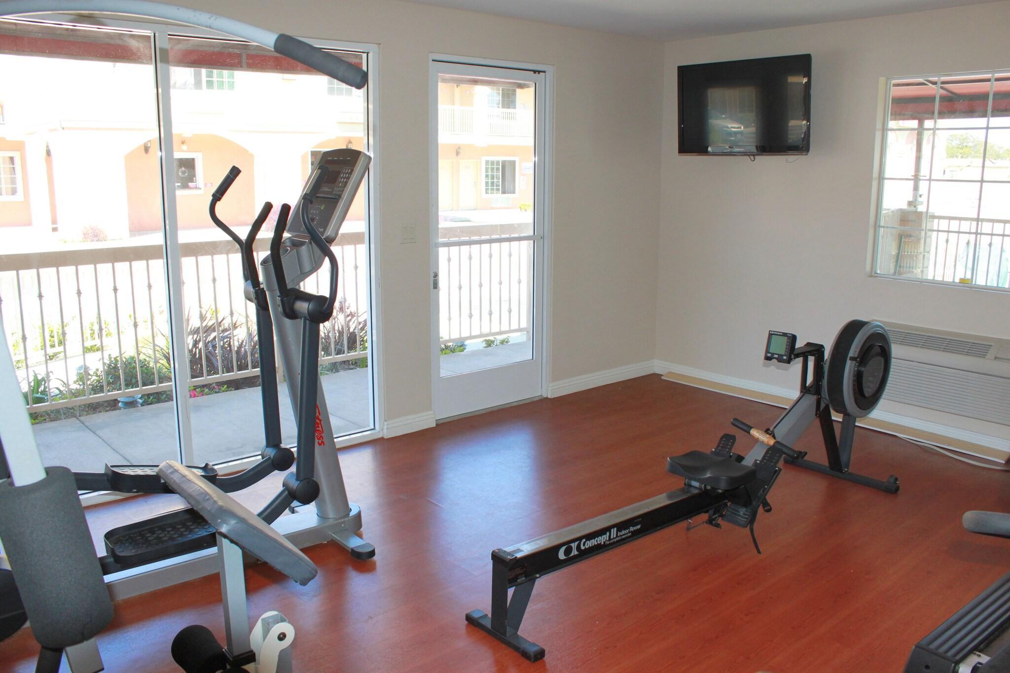 Instalaciones Recreativas Crystal Inn Suites & Spas