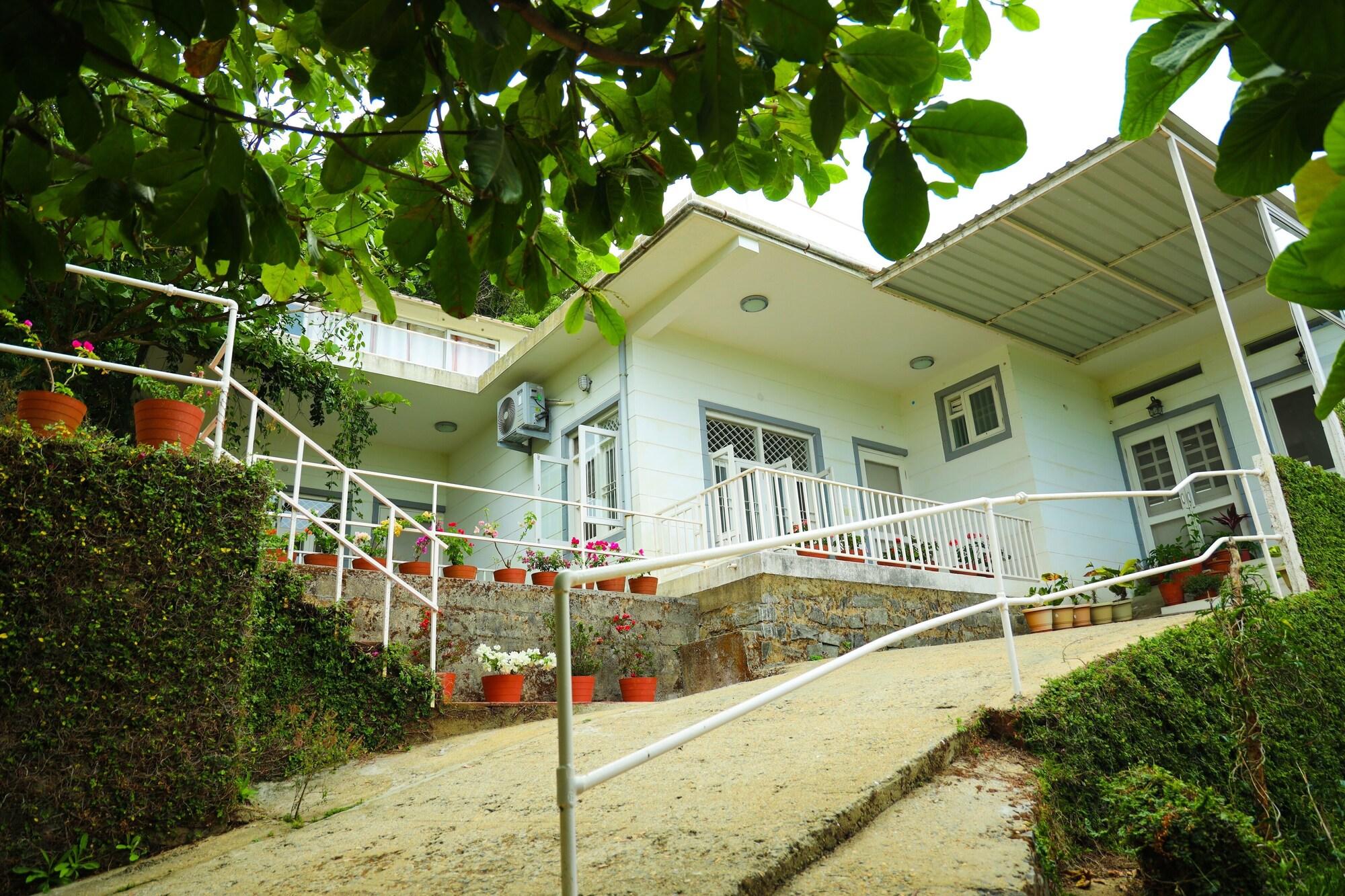 Vista Exterior Copperhill Luxury Homestay