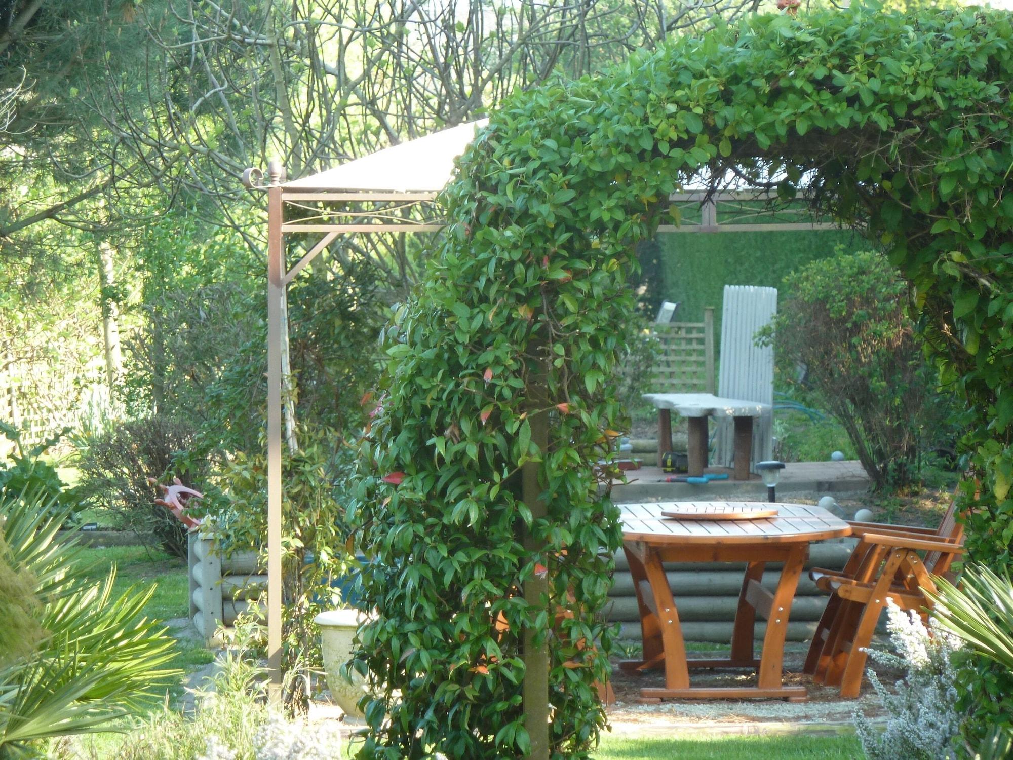 Vista Exterior Les Bruyères du Mont