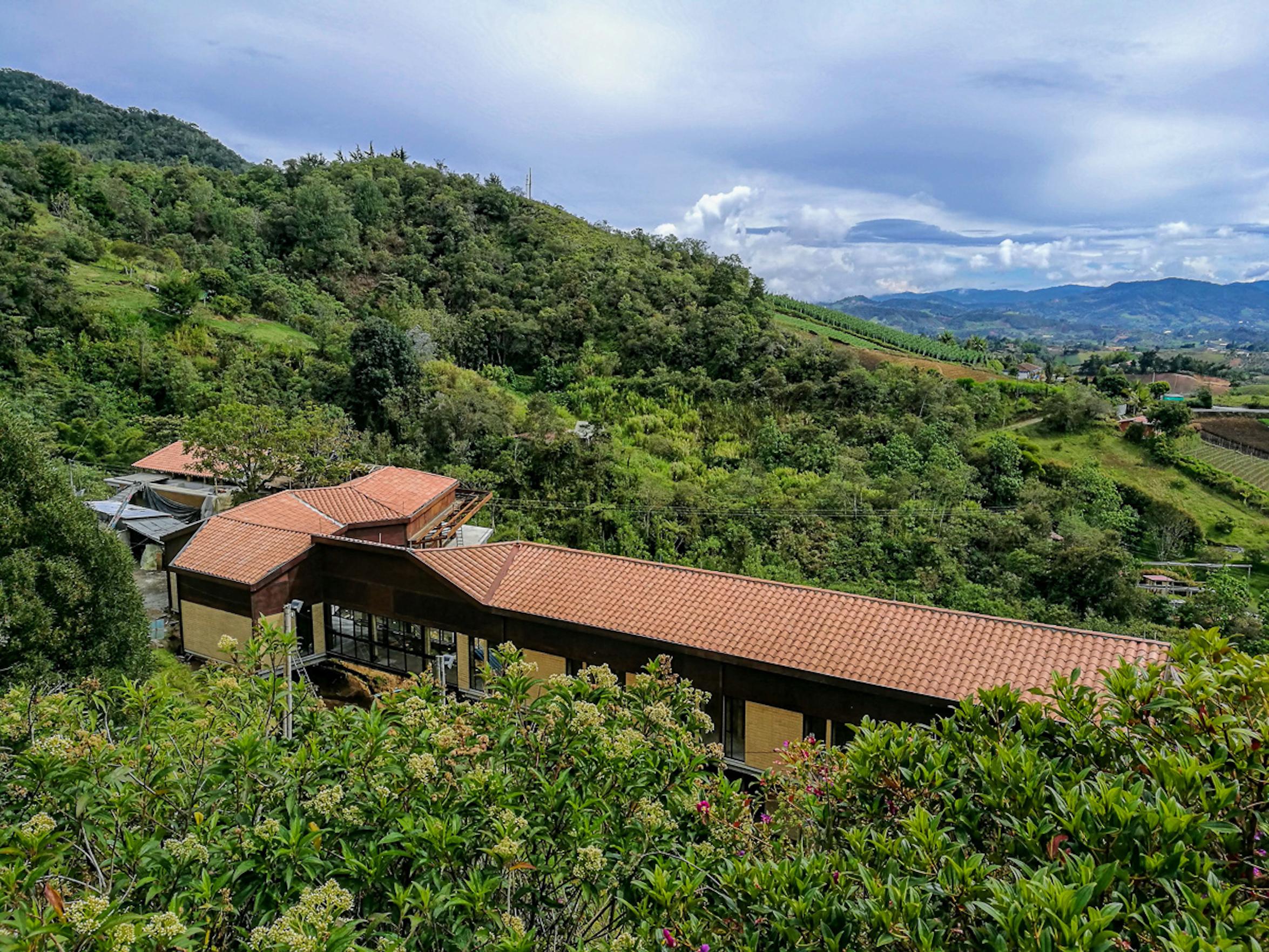 Vista da fachada Cannua Lodge