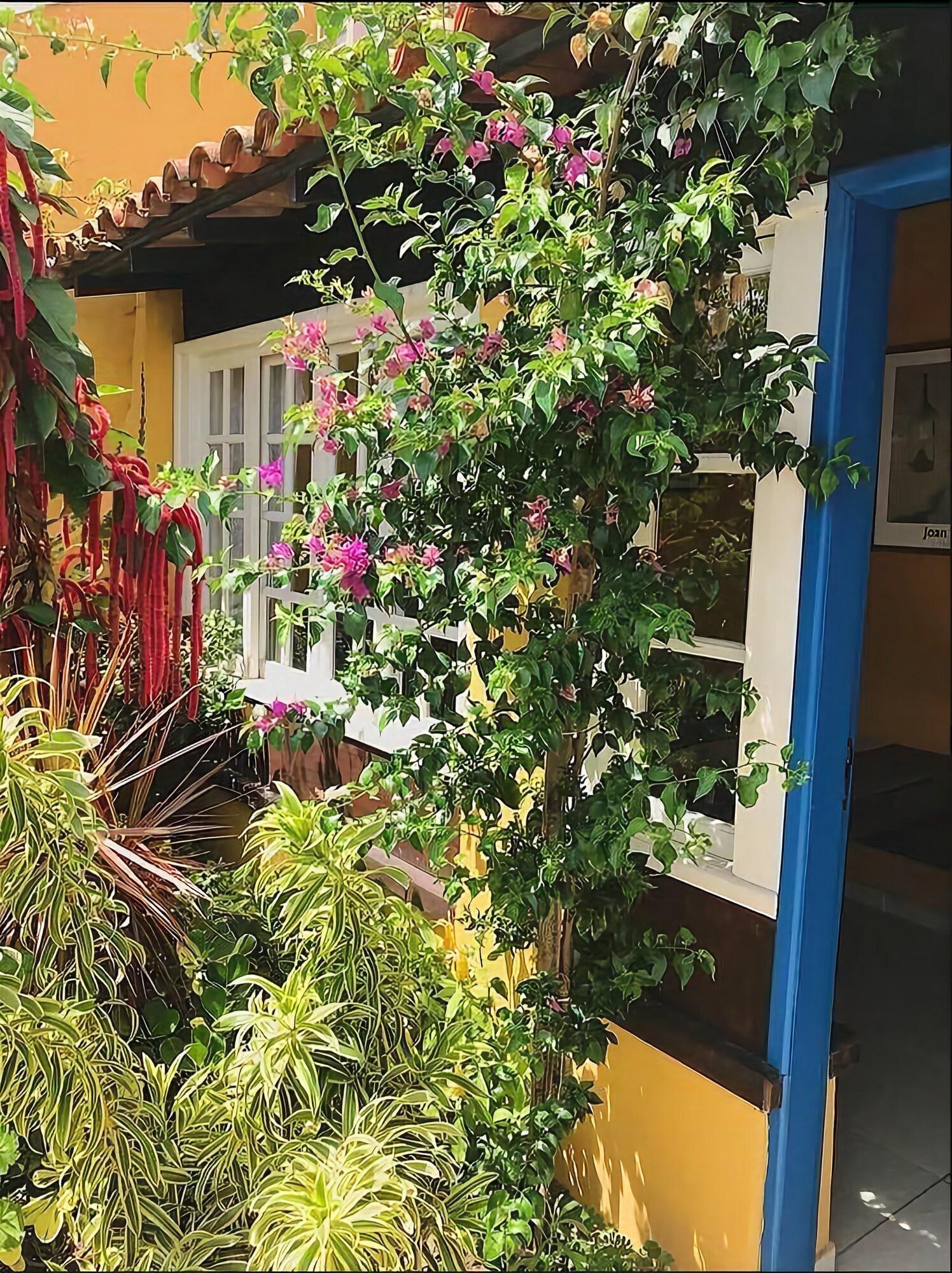 Vista Exterior Aquarius Osteria