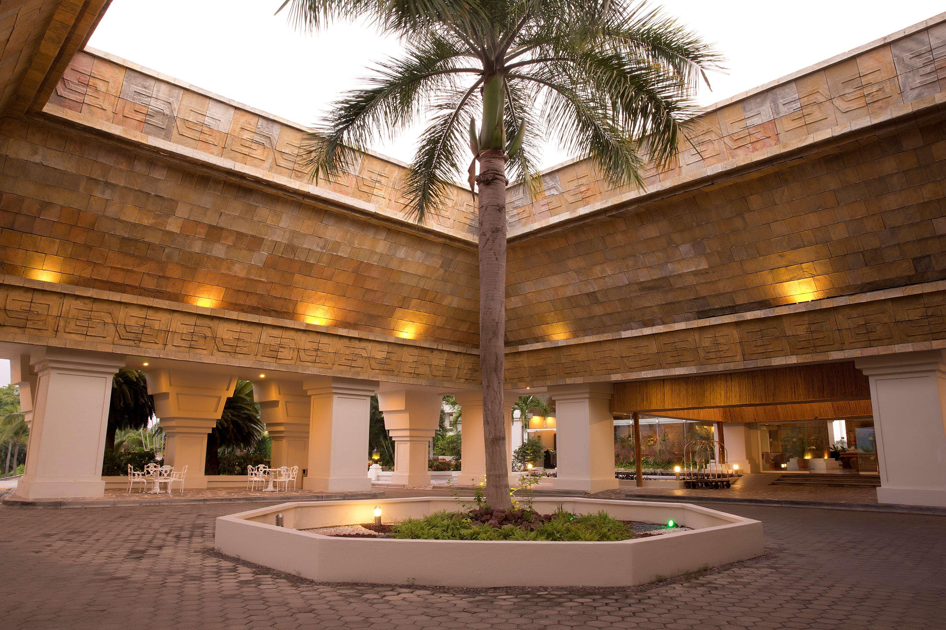 Vista Lobby Barceló Karmina