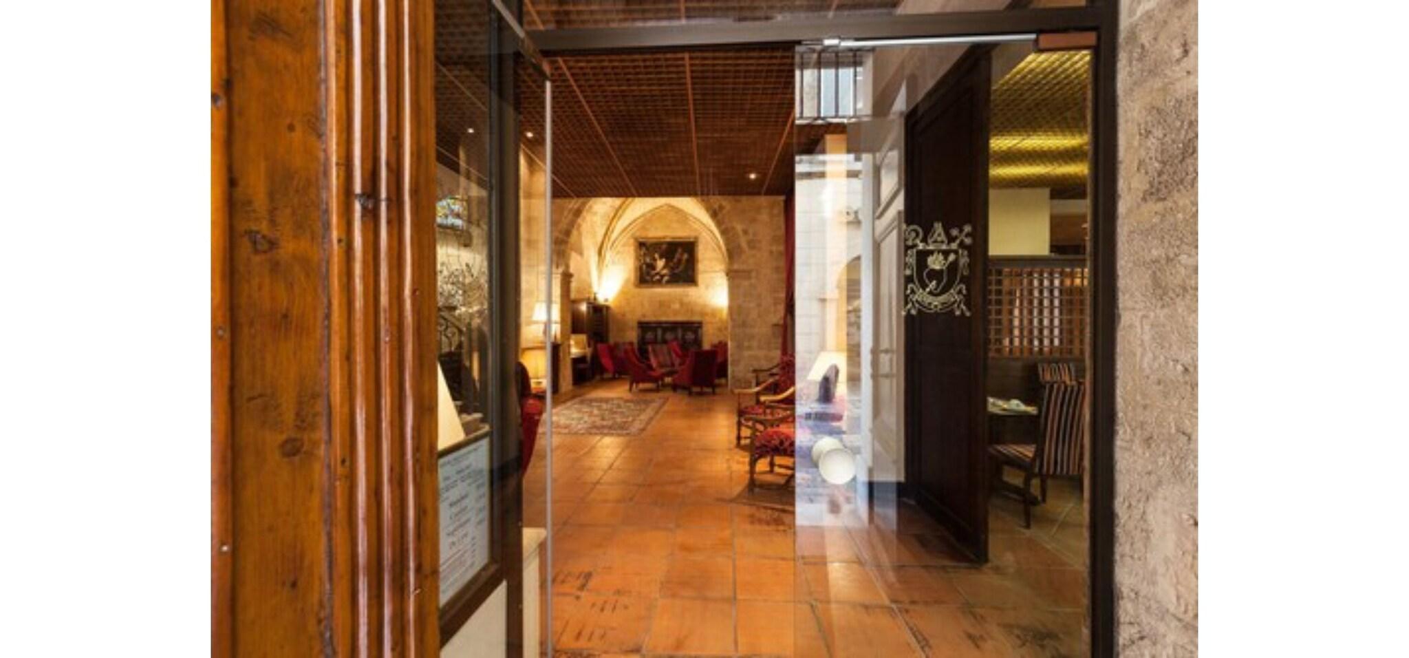 Bar/Salón Hotel des Augustins