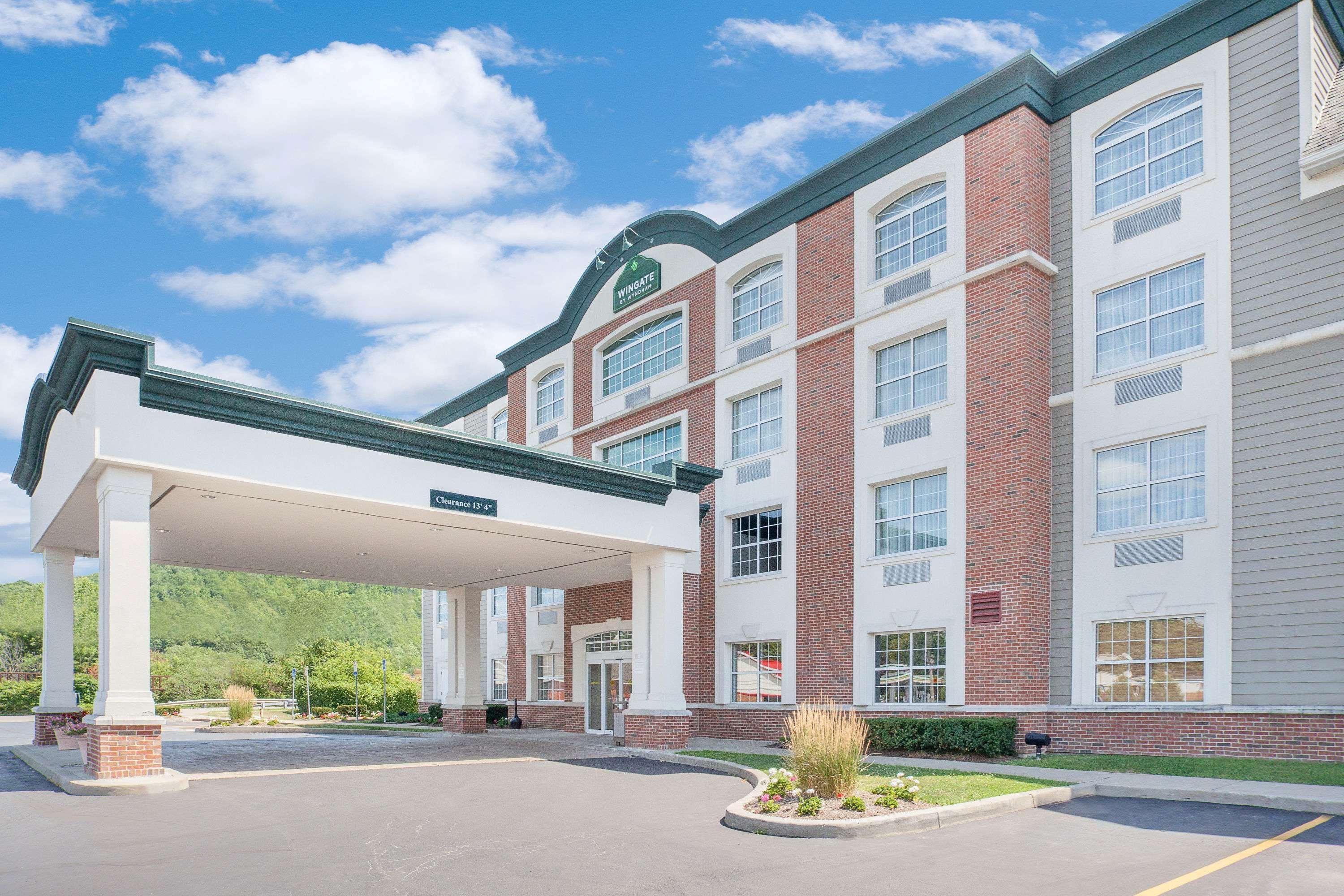 Vista Exterior Wingate by Wyndham Ellicottville