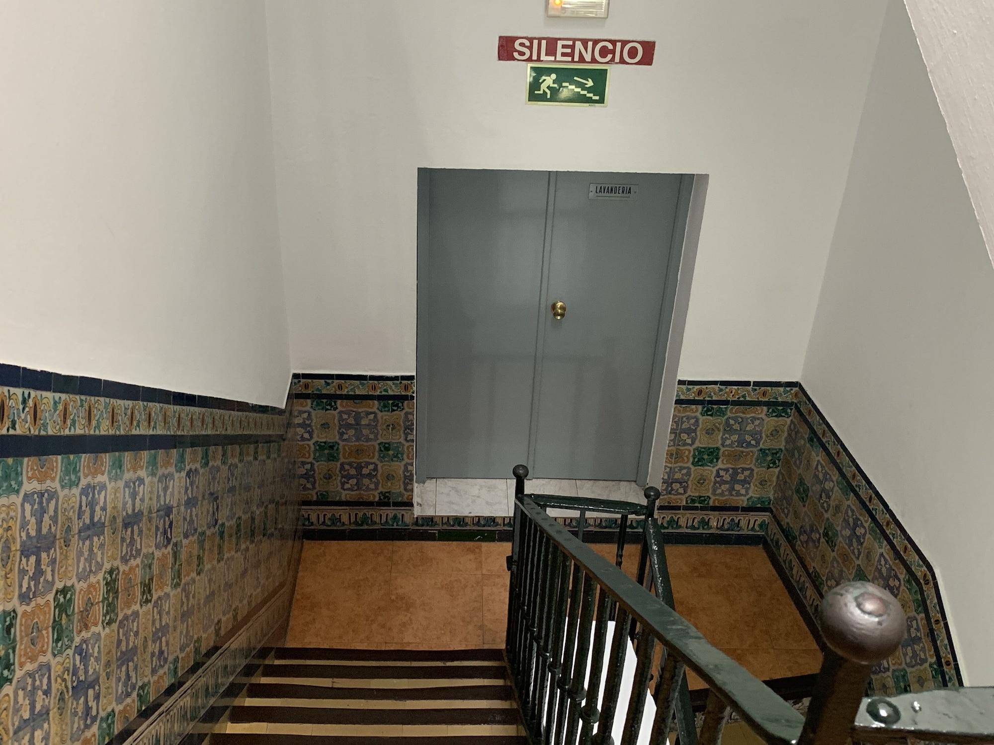 Comodidades del Alojamiento Hostal Alcobia