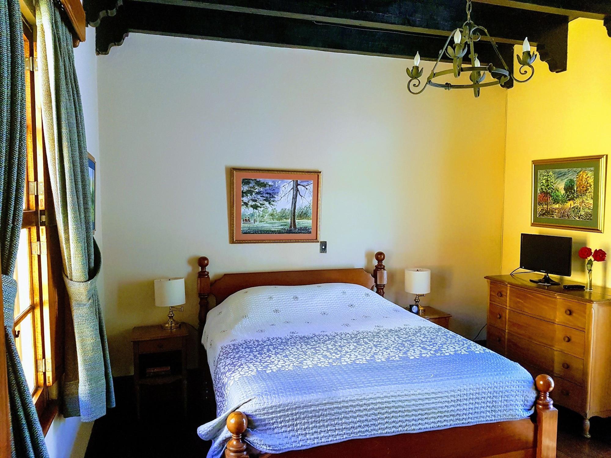 Equipamiento de Habitación Casa Carmel Bed and Breakfast