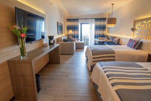 Alojamiento - Hermosa habitación con vistas al mar