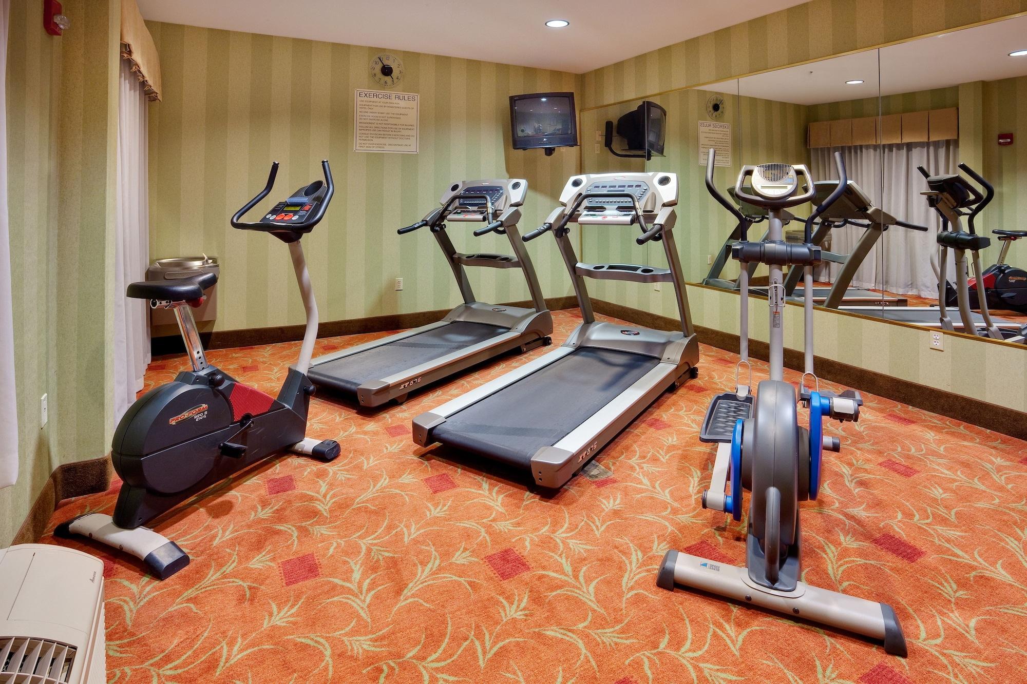 Gimnasio Holiday Inn Express and Suites Quakertown - Allentown Area By IHG