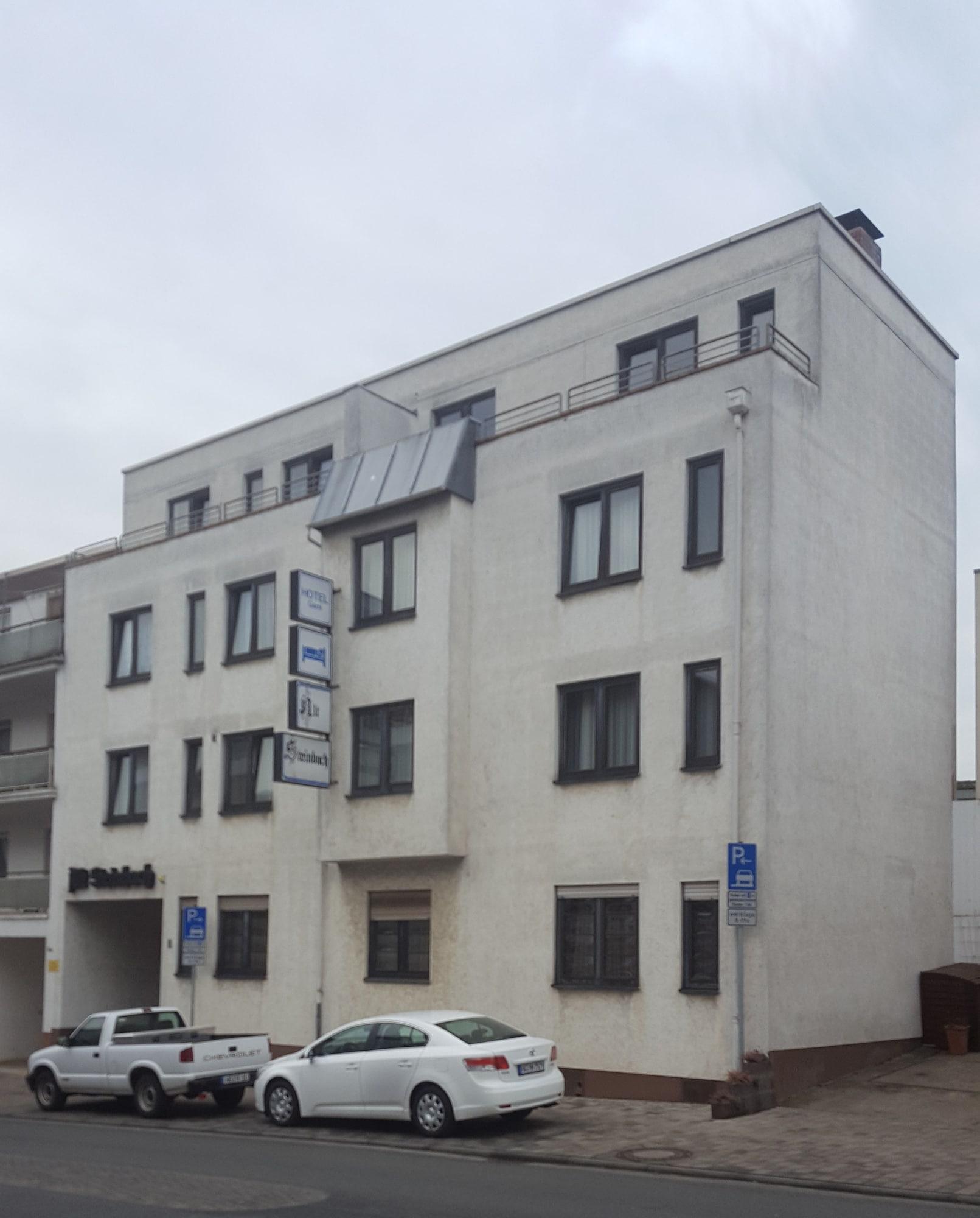 Varios Hotel Alt Steinbach