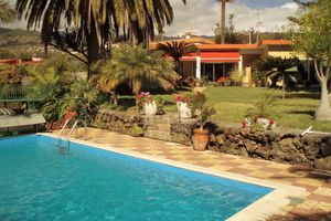 Alquiler Vacacional - Beautiful house on the sunny side of the island, trop. Park u. Pool