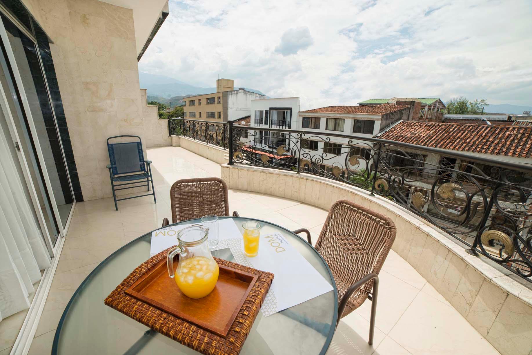 Habitación Dom Hotel Cali