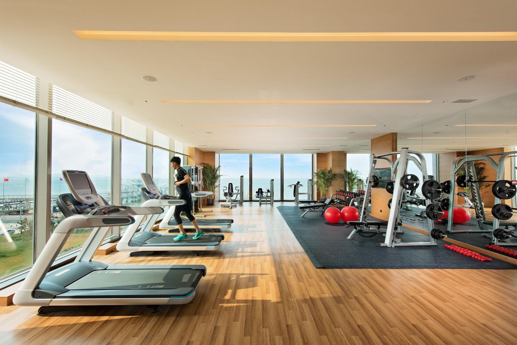 Gimnasio Hilton Yantai Golden Coast
