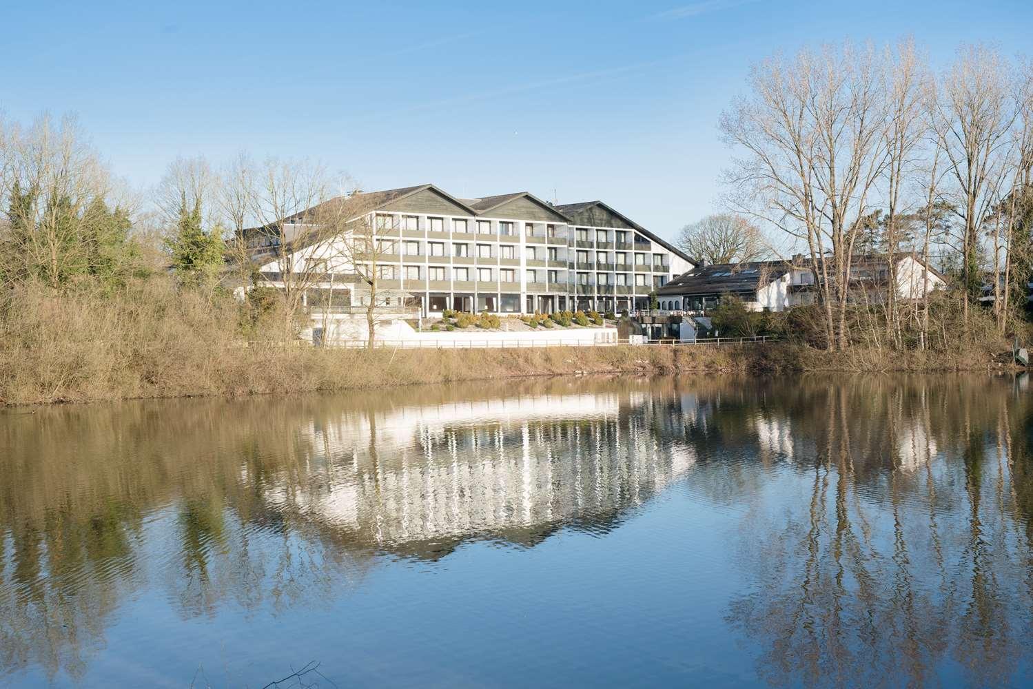 Vista Exterior Best Western Premier Seehotel Krautkraemer