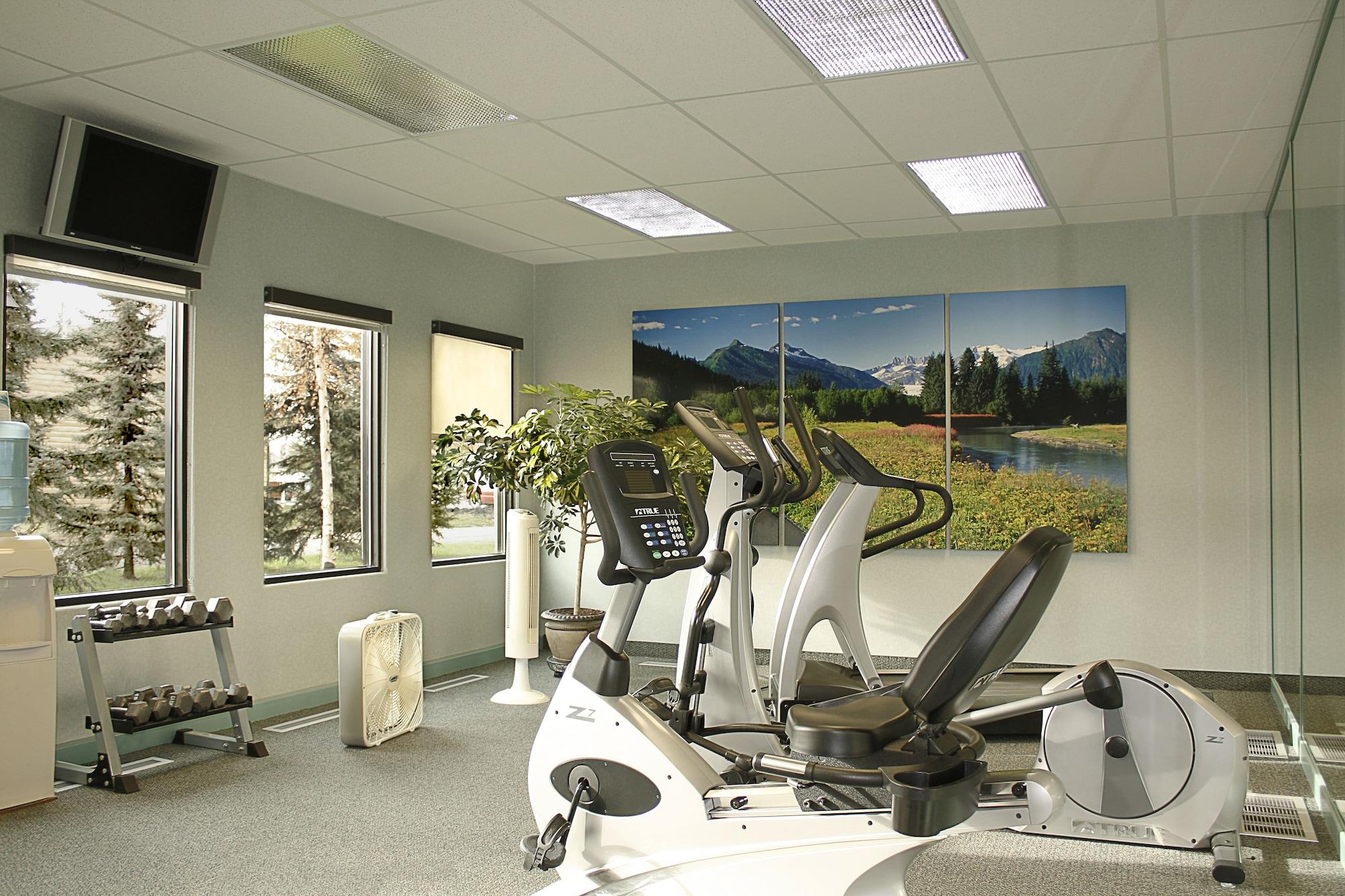 Gimnasio Sophie Station Suites