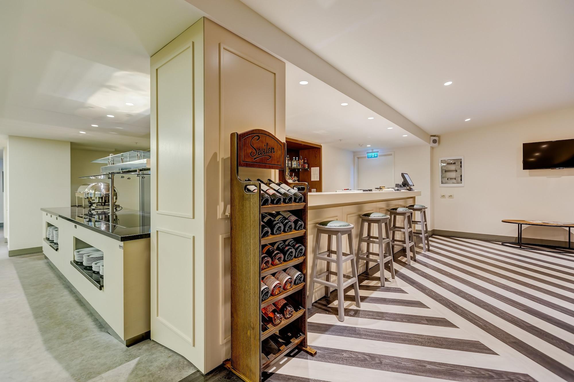 Bar/Salón Plus Hotel Bostanci Atasehir