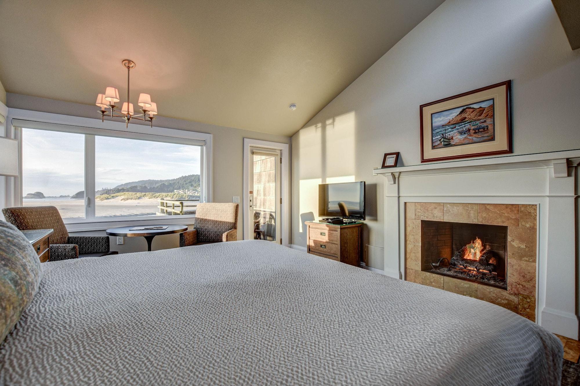 Varios The Waves/The Argonauta Inn/The White Heron Lodge