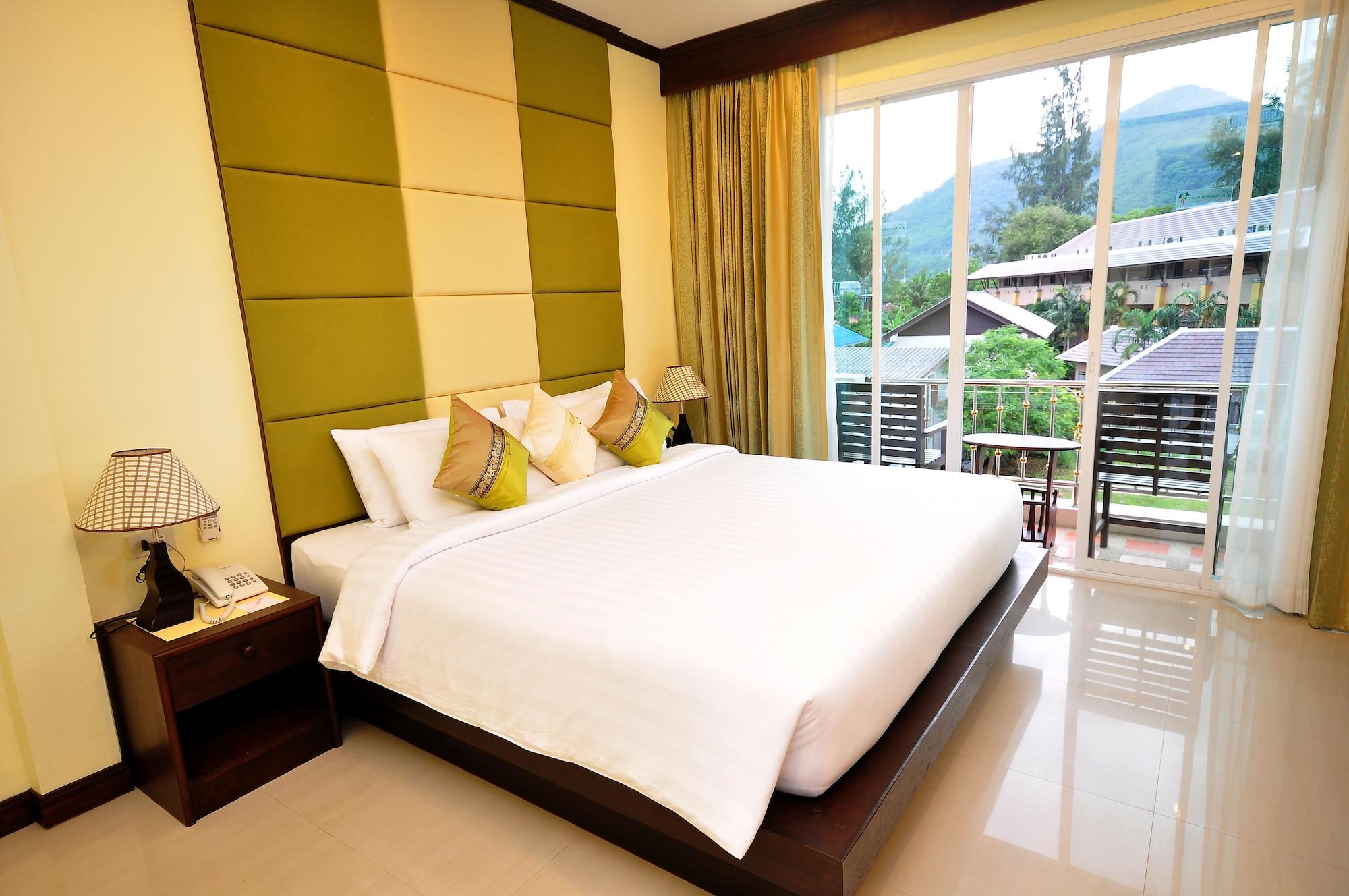 Varios The Mareeya Place