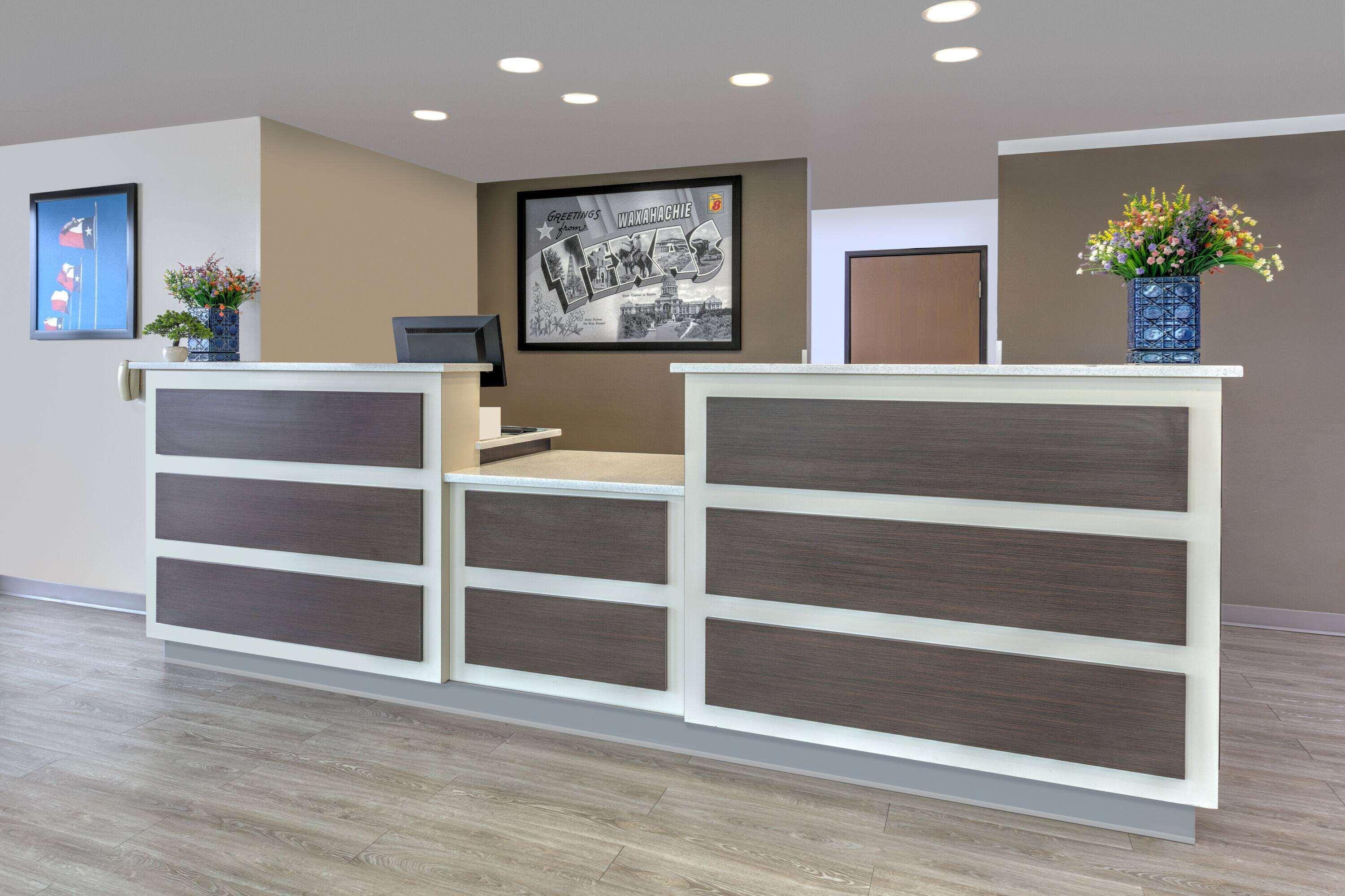Vista Lobby Super 8 by Wyndham Waxahachie TX
