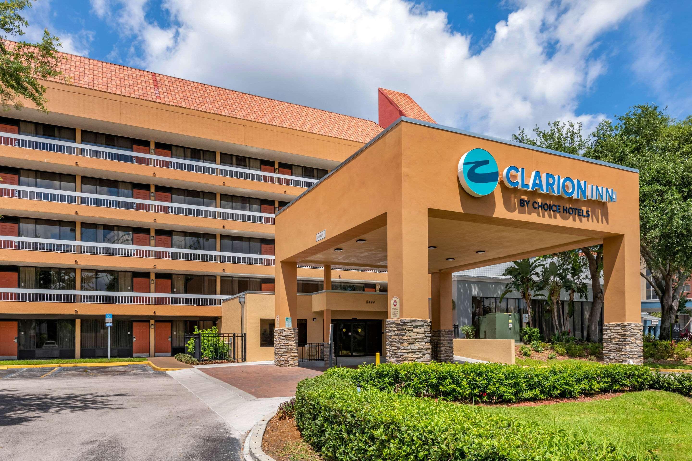 Vista Exterior Clarion Inn Orlando International Drive - ICON Park