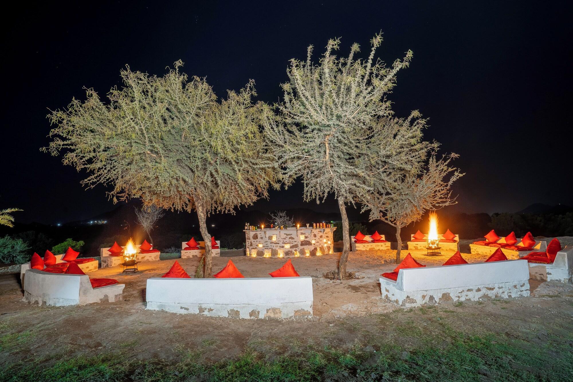 Vista Exterior Maya Luxury The Quila Udaipur