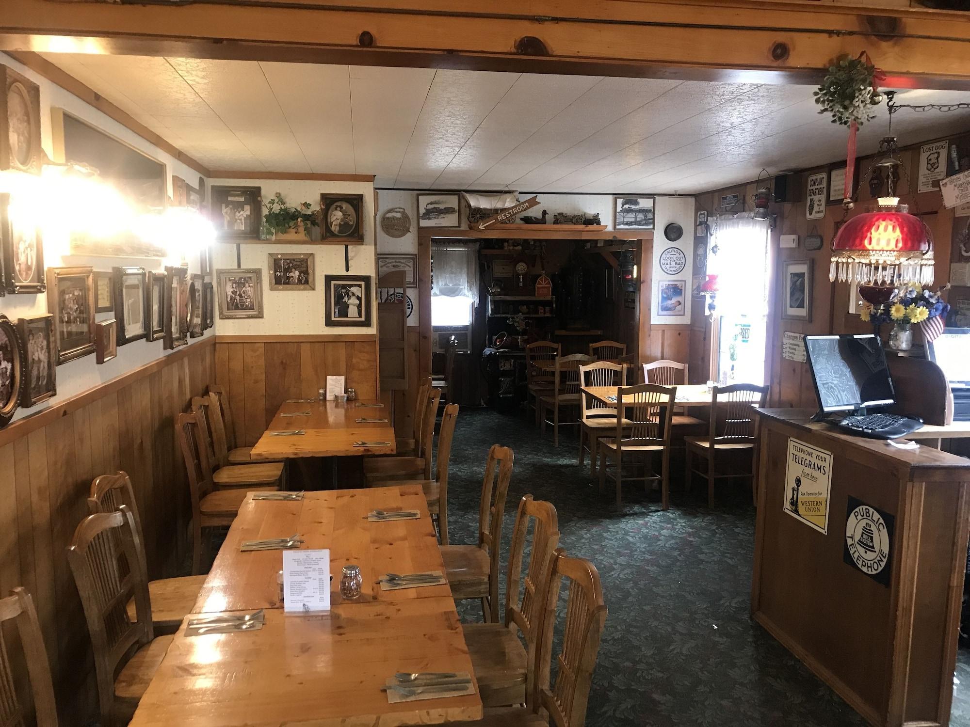 Restaurant Virginia Creek Settlement
