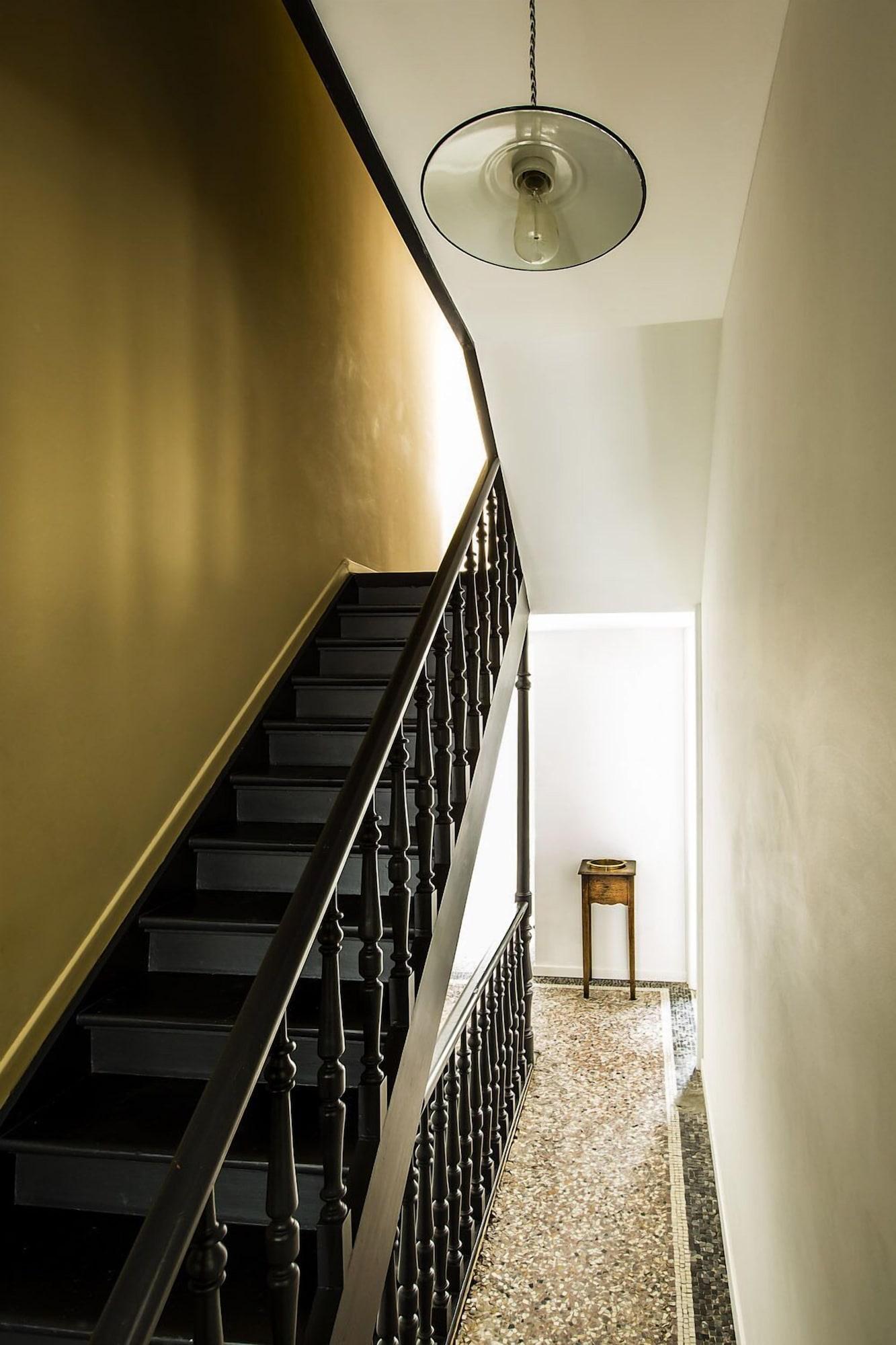 Vista Lobby La Maison Haute Guest House