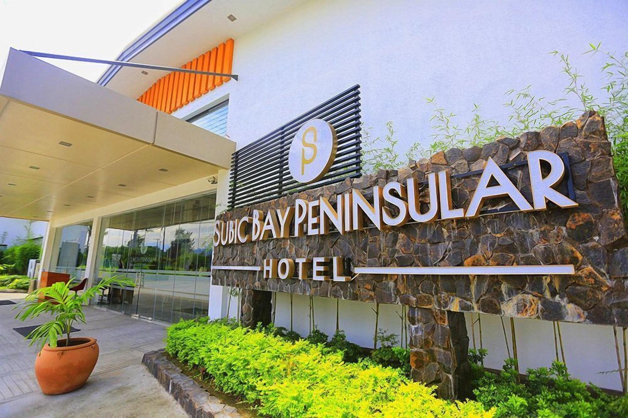Varios Subic Bay Peninsular Hotel