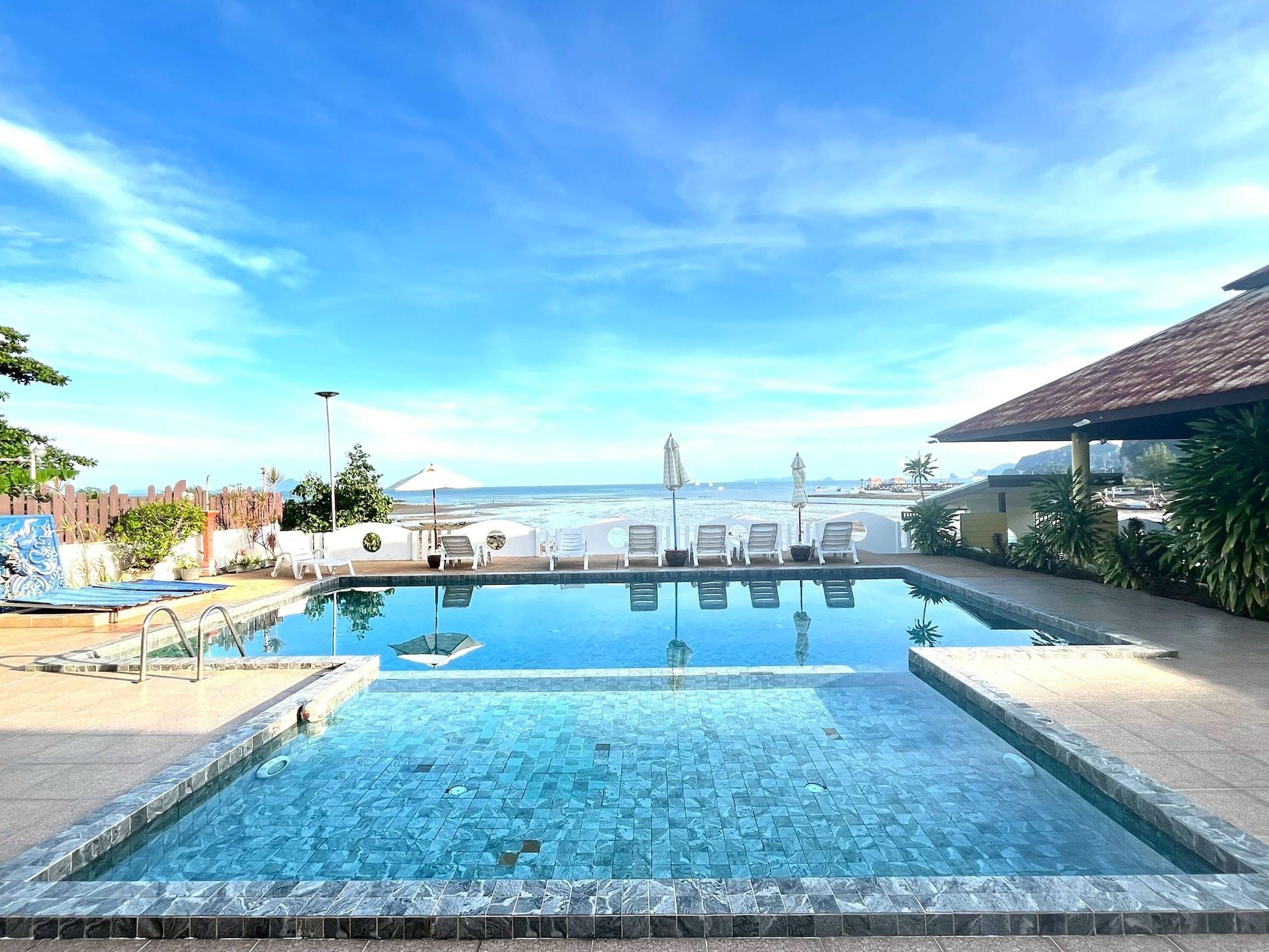 Playa Anyavee Chom By The Sea