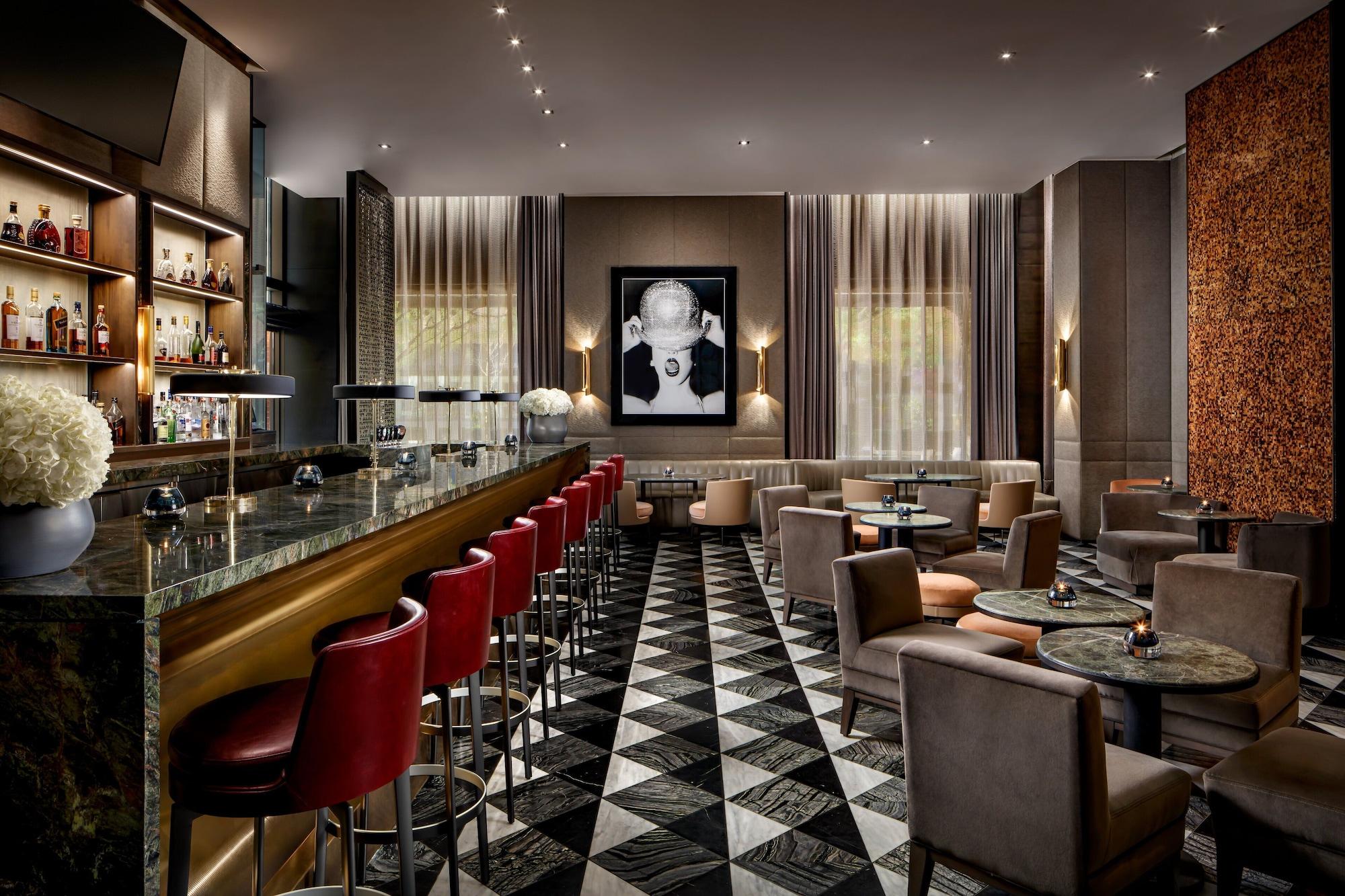 Restaurant The Hazelton Hotel Toronto