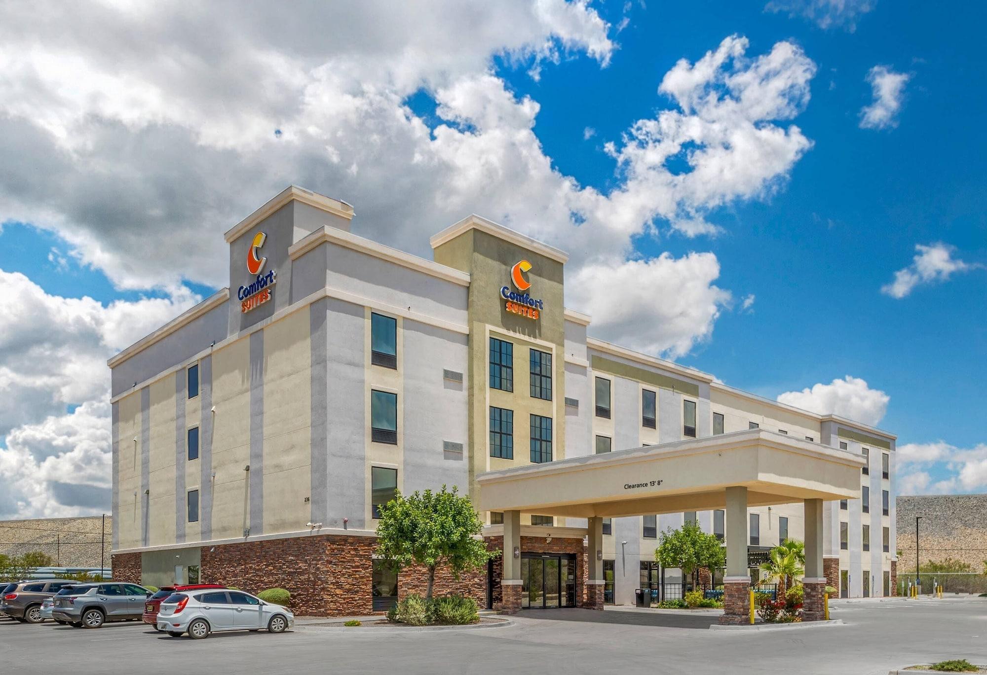 Vista Exterior Comfort Suites Las Cruces I-25 North