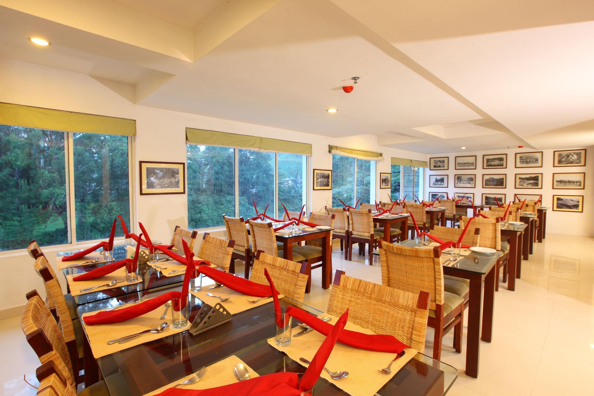 Restaurant Grand Plaza Munnar