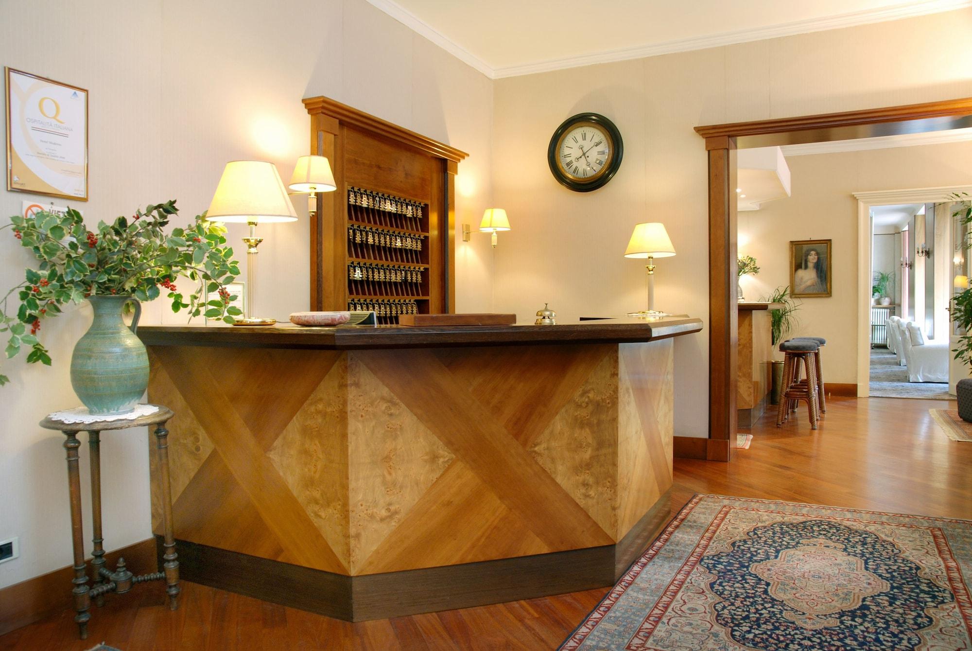 Vista Lobby Hotel Moderno