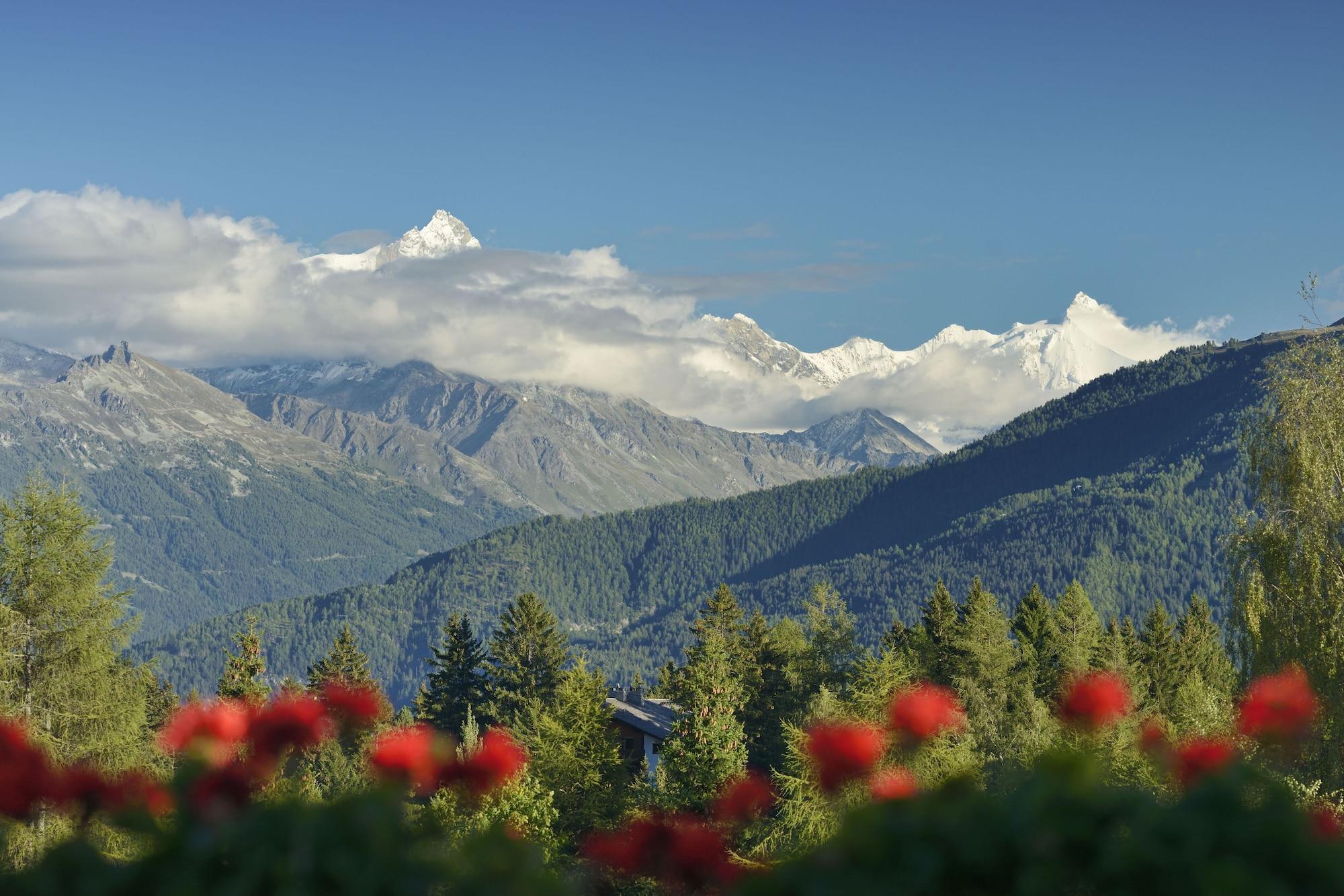 Vista Exterior Guarda Golf Hotel & Residences