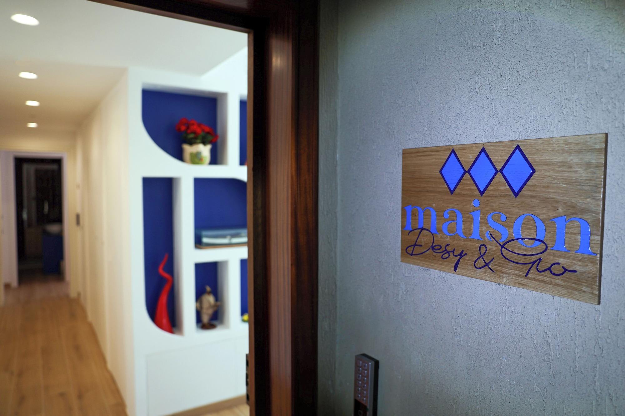 Vista Lobby Maison Desy&Gio