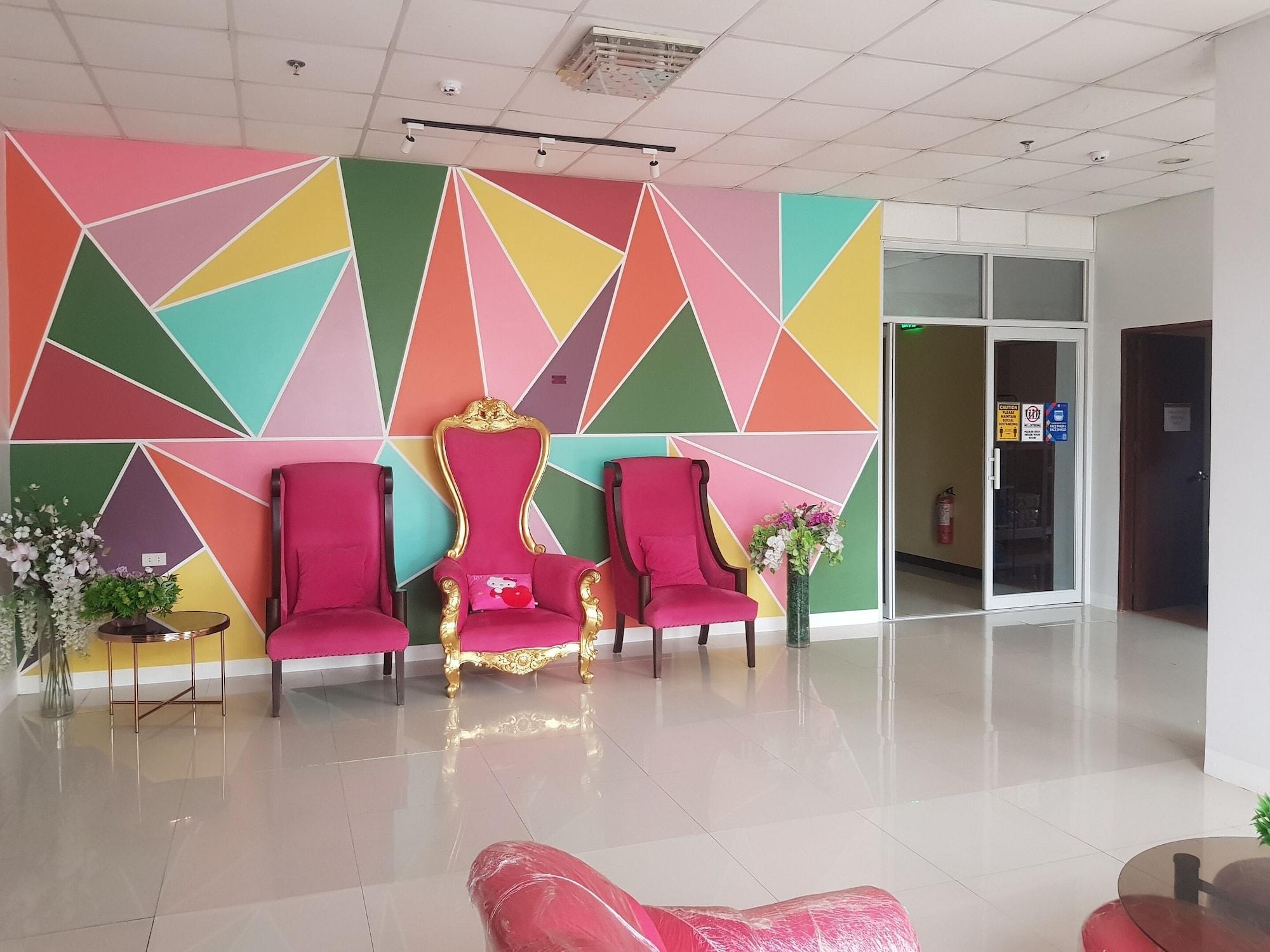 Vista Lobby Enriquez Hotel