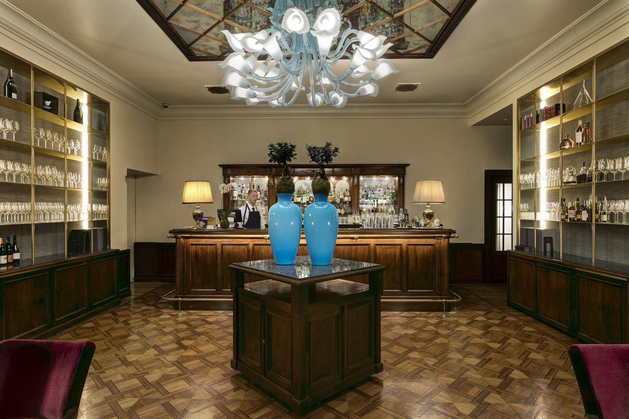 Bar/Salón Grand Hotel Duchi d'Aosta