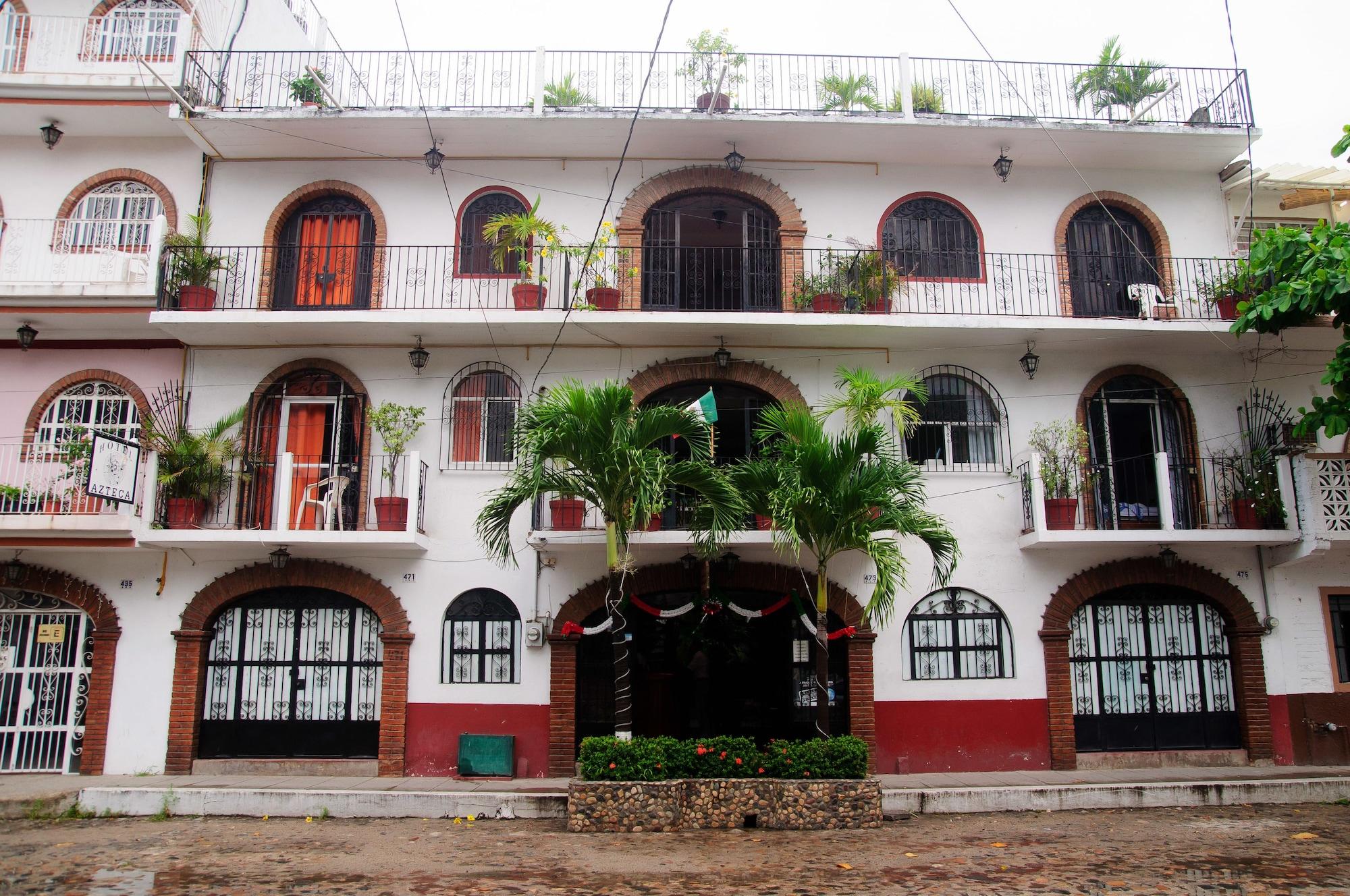 Vista Exterior Hotel Azteca