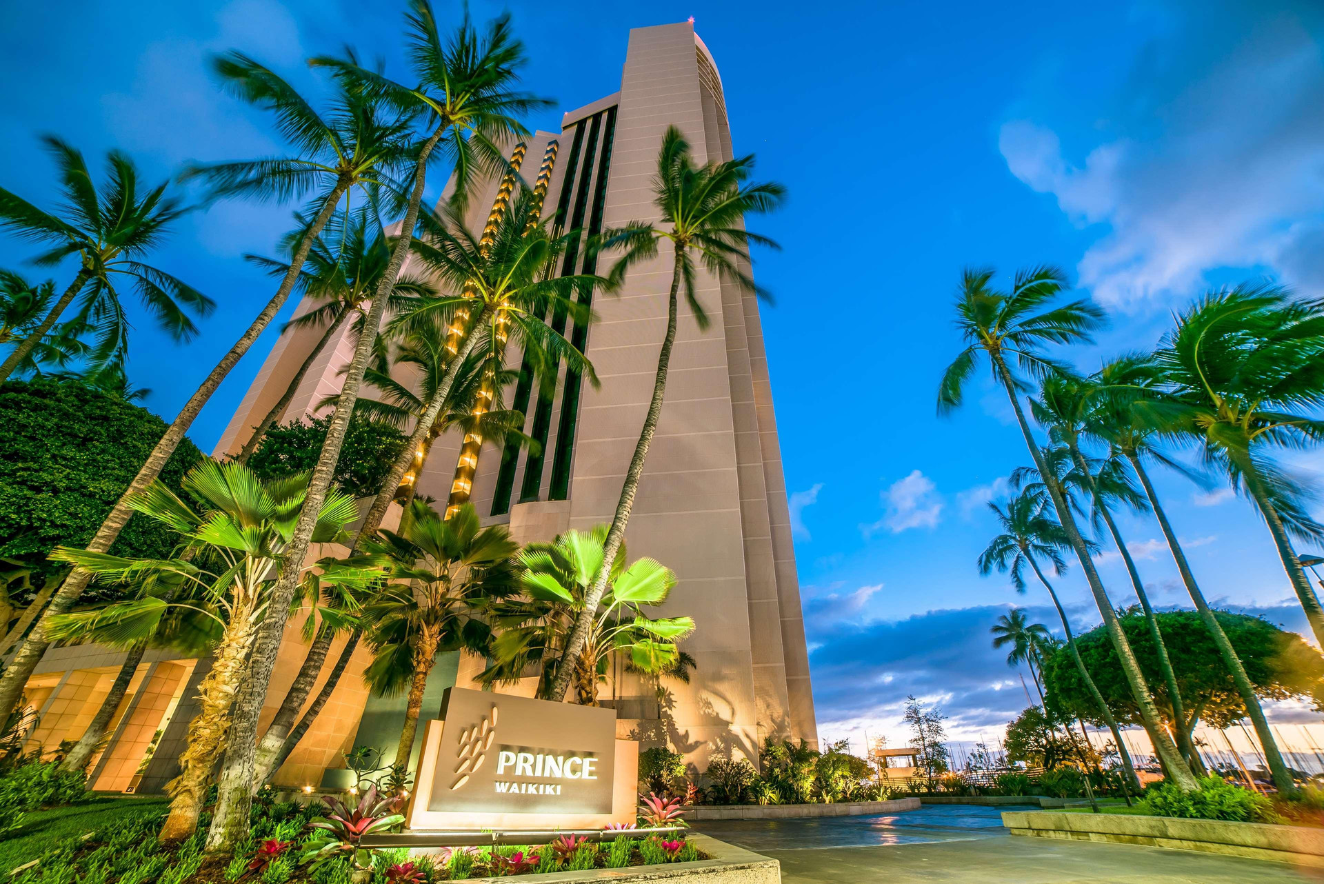 Vista Exterior Prince Waikiki