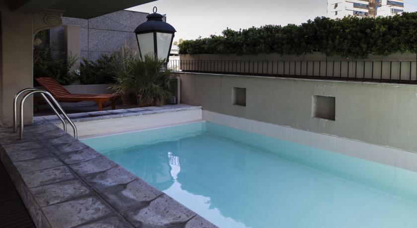 Vista Piscina Huentala Hotel