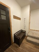 Alquiler Vacacional - Calling Outdoor Adventurers! Resting on Grace Lake House with Home Theater!