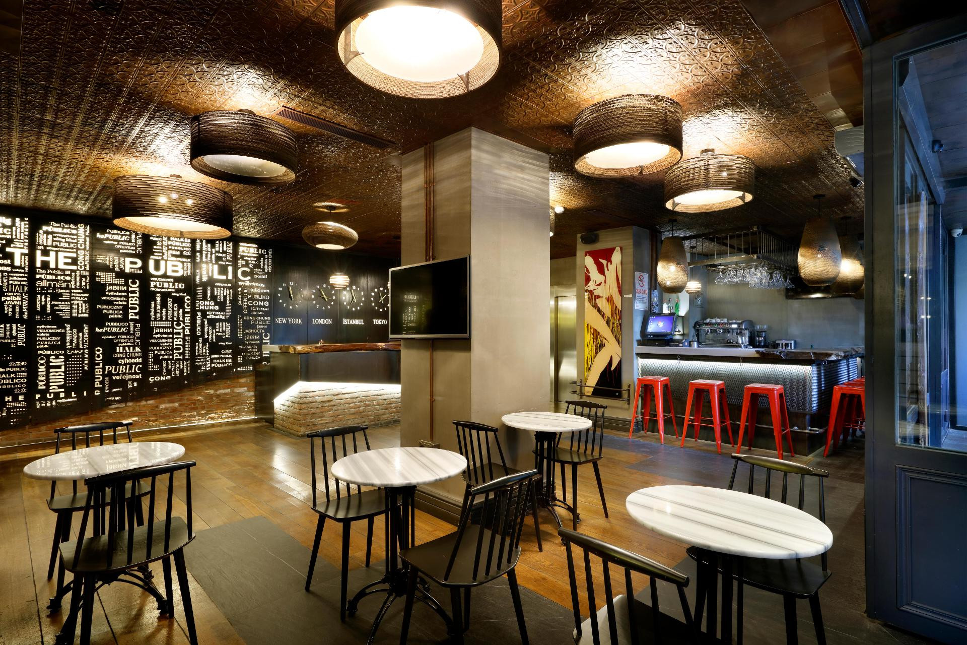 Bar/Salón Hotel The Public