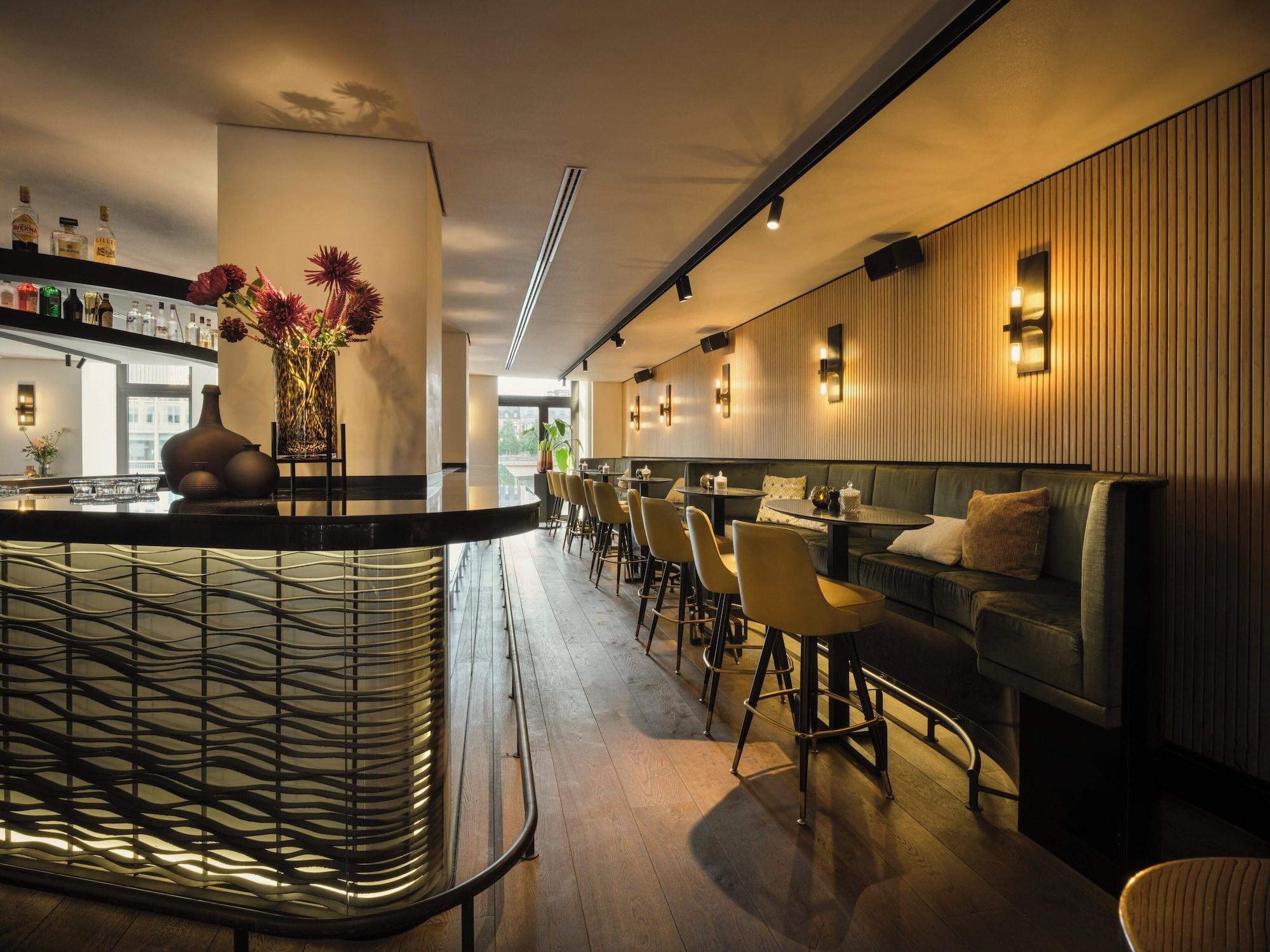 Bar/Salón The Nikolai Hotel Hamburg, Leonardo Limited Edition