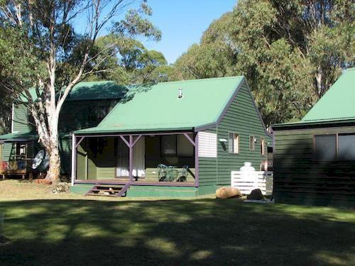 Derwent Bridge Chalets & Studios by null