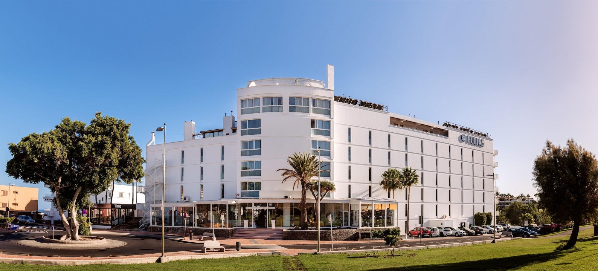 Vista Exterior Hotel New Folias