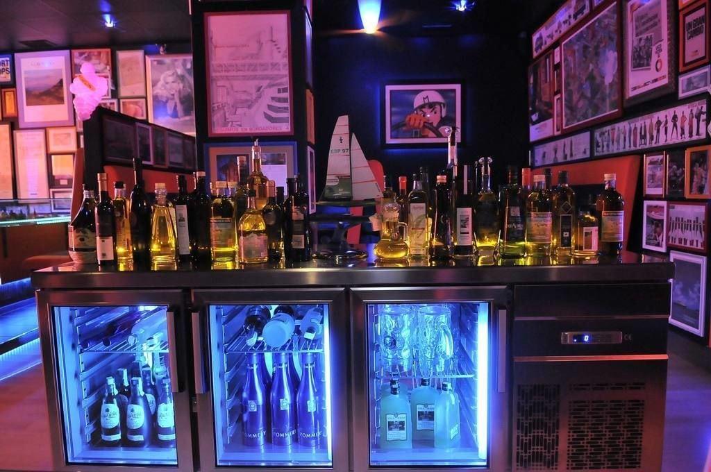Bar/Salón Resotel