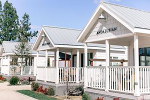 Alojamiento - Flying Flags RV Resort & Campground