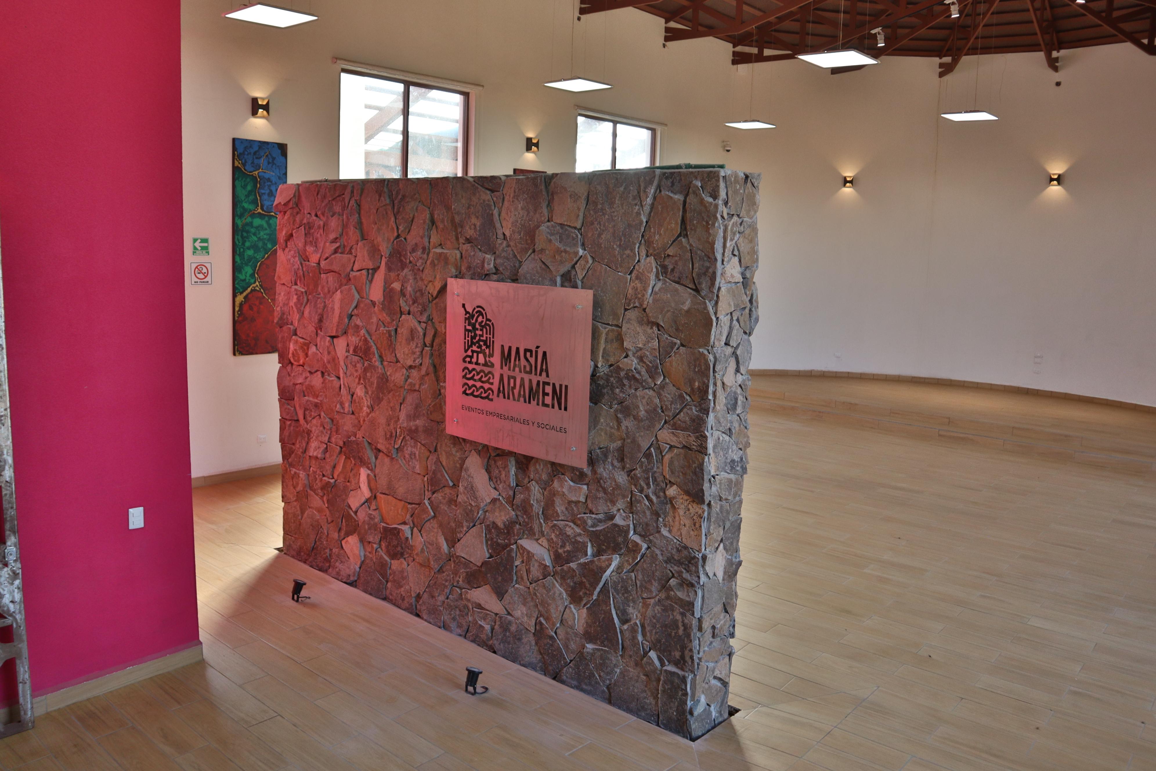 Vista Lobby MASIA ARAMENI