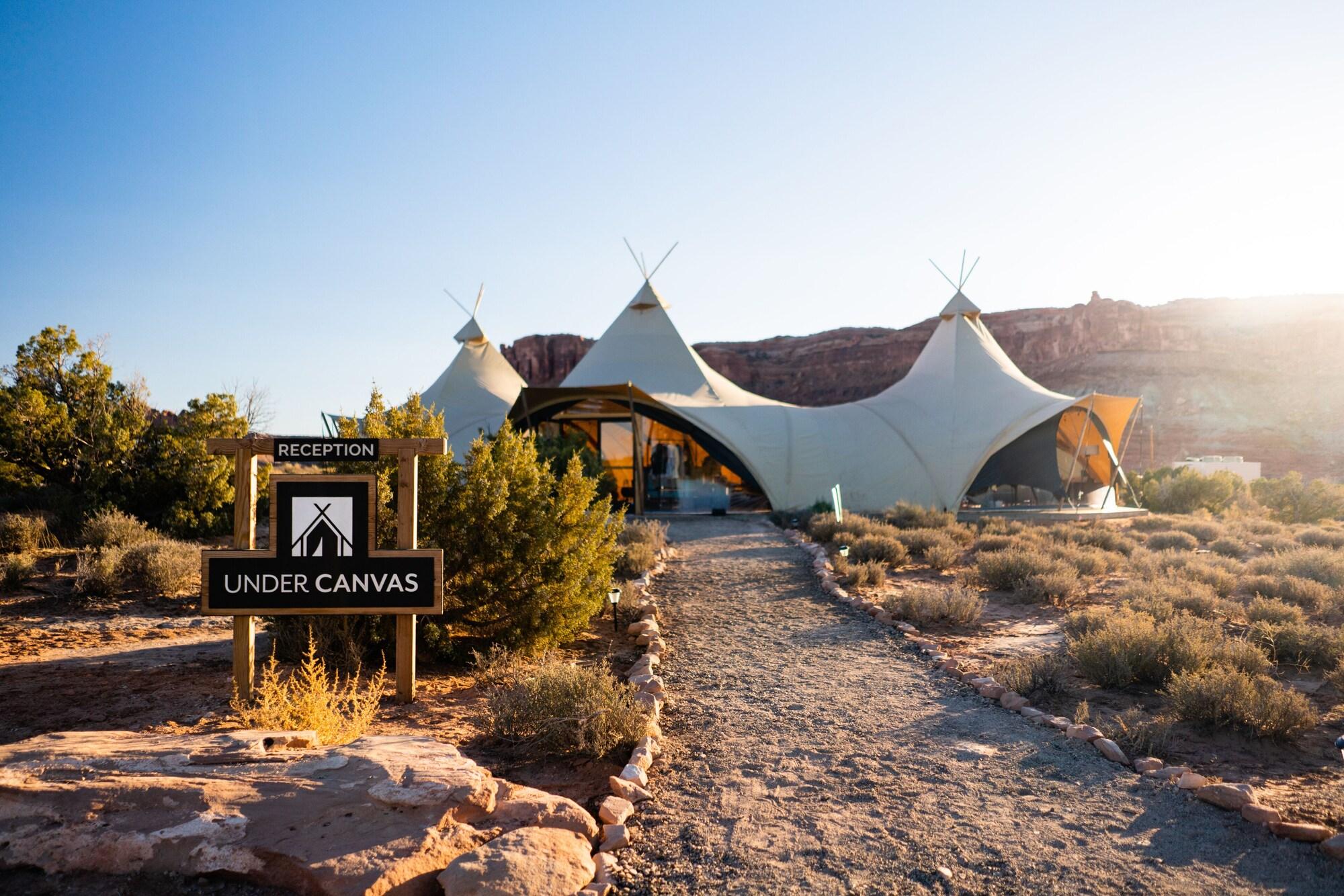 Vista Exterior Under Canvas Moab