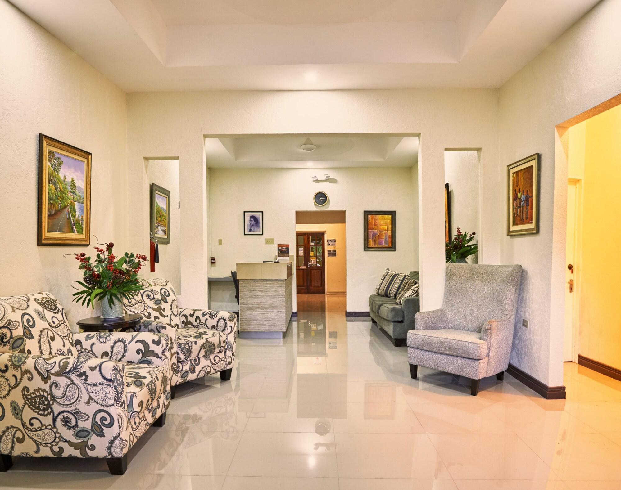 Vista Lobby Shirley Retreat Hotel