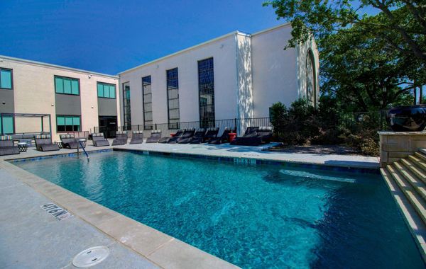 Bishop Arts Hotel by Qresorts.